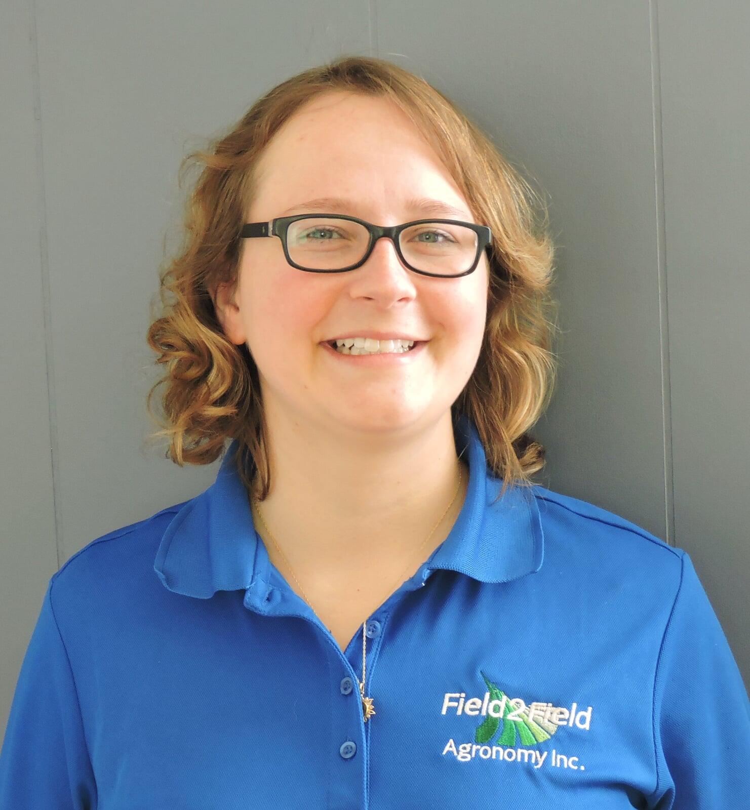 Carly Owen Field 2 Field Agronomy agronomist